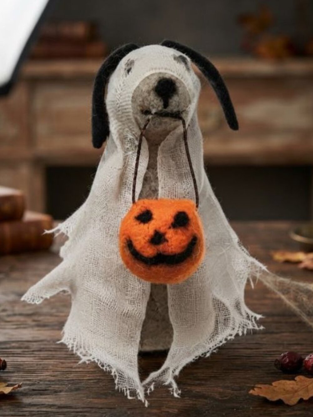 NWT CREATIVE COOP HALLOWEEN FELTED WOOL GHOST DOG W/PUMPKIN